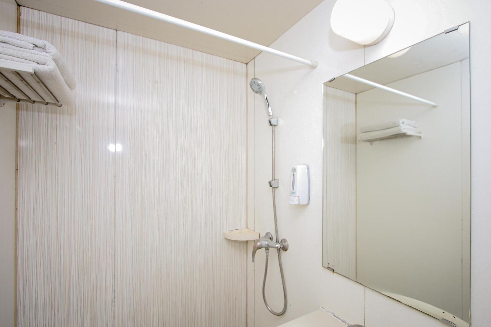 Zodiak Asia Afrika By Kagum Hotels Bandung Exterior foto