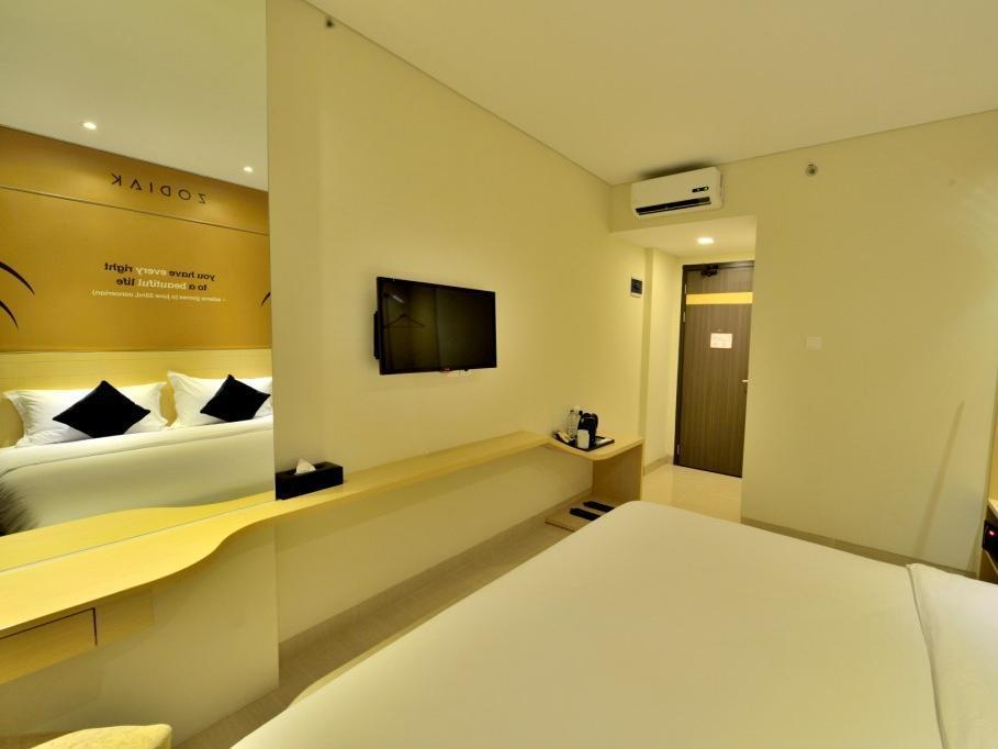 Zodiak Asia Afrika By Kagum Hotels Bandung Exterior foto