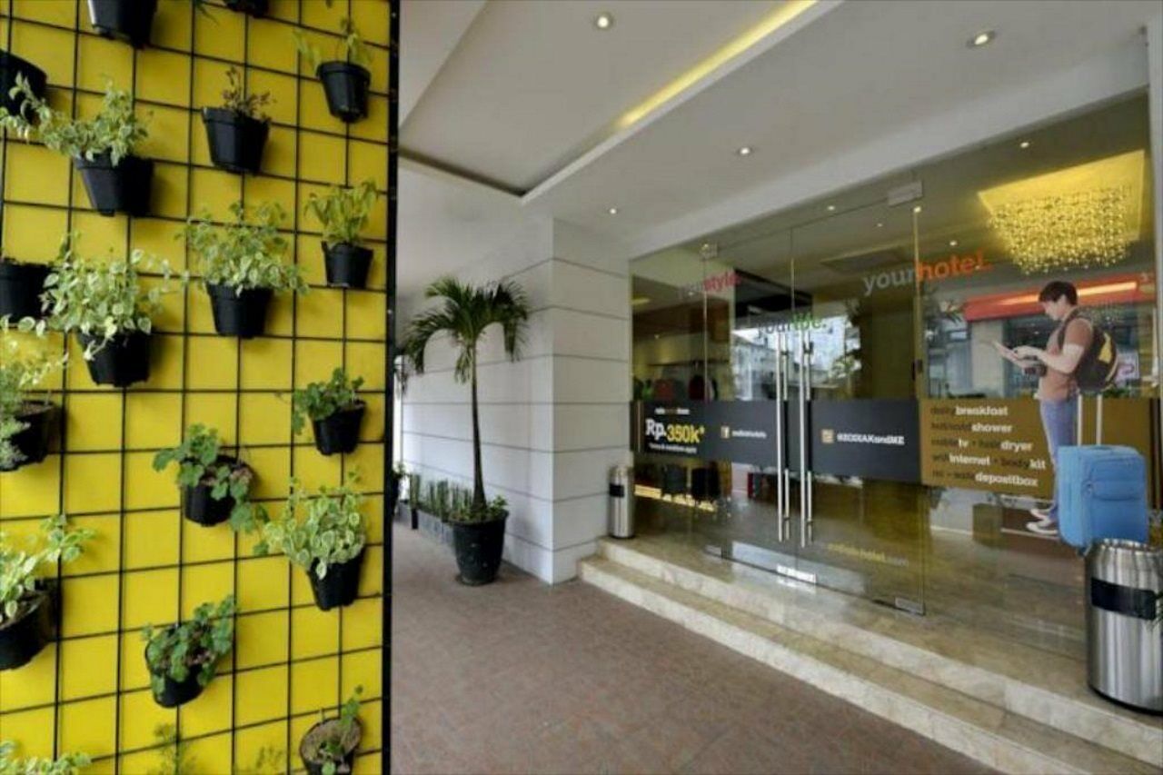 Zodiak Asia Afrika By Kagum Hotels Bandung Exterior foto
